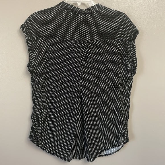 Jachs Girlfriend Top women’s size Large preppy button up - Picture 6 of 9